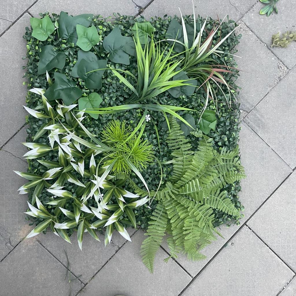 50×50cm Artificial Green Plant Wall - Plastic Vertical Garden, Fake Flower Wall, Synthetic Turf Background