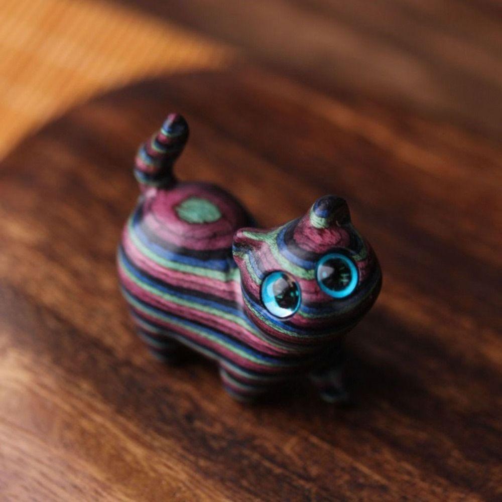 Mini Cat Desktop Figurine Sandalwood Animal Sculpture Office Figurine Wooden Carved Figurine Car