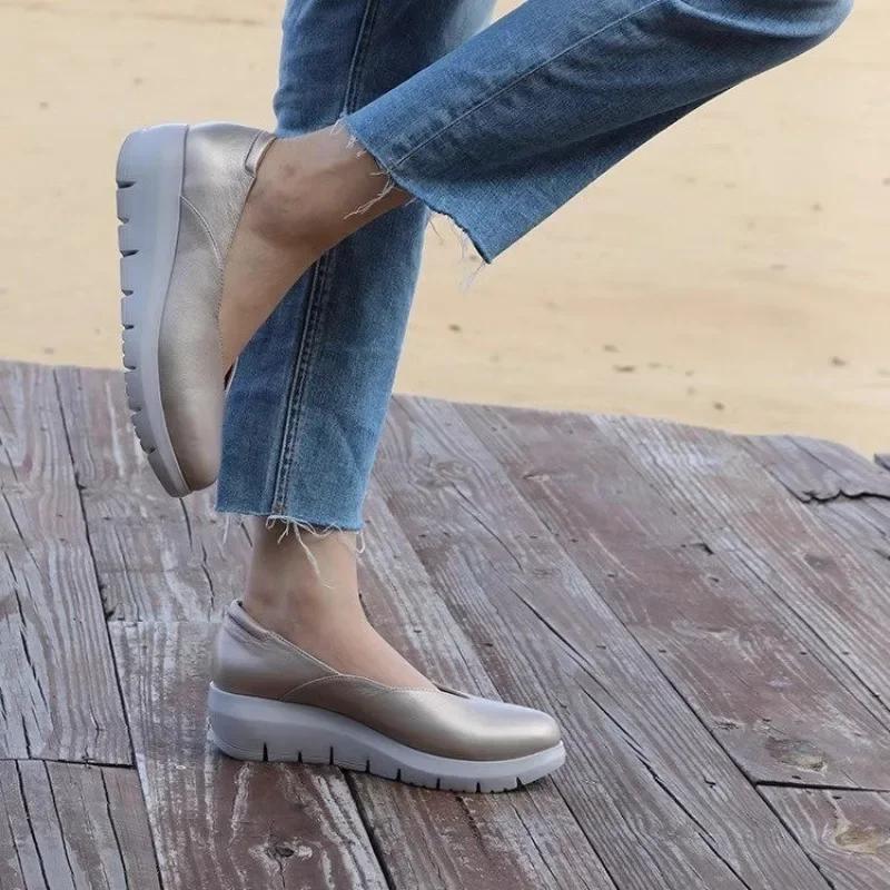 Мода Женская Мода Клиновидный каблук Туфли-лодочки 2025 Весна Лето Легкие Платформа Лоферы Женские Мягкая подошва Комфорт Повседневная обувь Большой размер 42