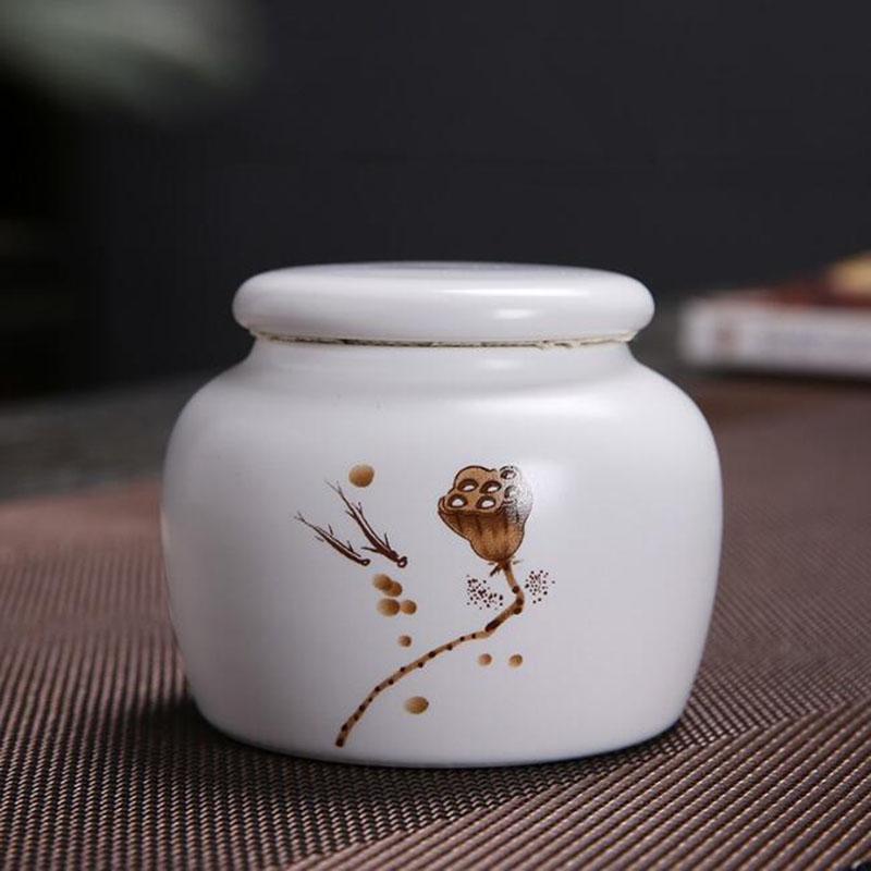 Porcelain White Color Chinese Style Lotus Pattern Sealed Storage Tea Jar Travel Easy to Carry Power Spice Tea Box Teaware