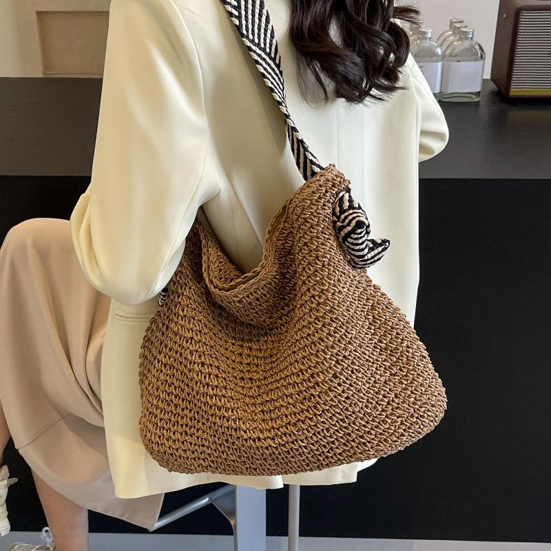 Big Capacity Straw Beach Bag Vintage Handmade Woven Shoulder Bag Raffia Rattan Handbag Bohemian Summer Vacation Crossbody Bags