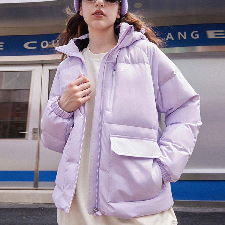 Fila Fusion Женская утепленная ветрозащитная длинная куртка с капюшоном на молнии, с буквенным принтом, цвет Светло-лавандовый T11W316904F-VT
