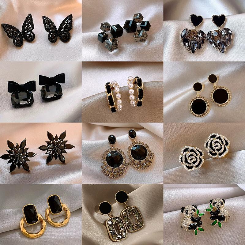 Геометрические серьги-пусеты из серебряной иглы и черного кристалла, нишевые универсальные серьги, темпераментные, легкая роскошь, премиальные серьги