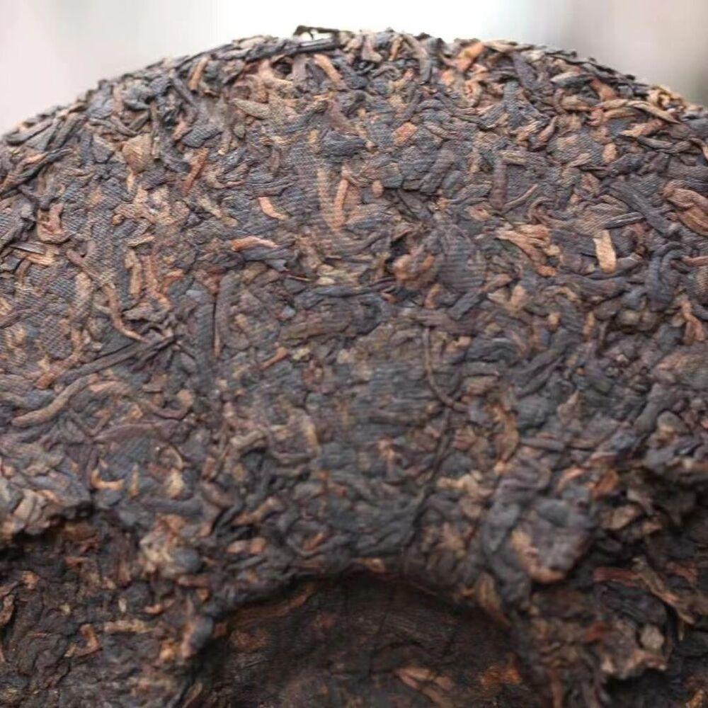 357г Юньнаньский приготовленный чай Пуэр 2014 Булан Палас Пуэр Спелый чайный торт Чай Пуэр