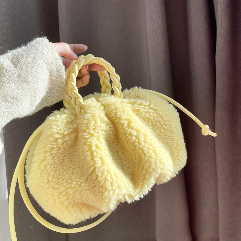 Women's Shopper Bag Plush Tote Shoulder Bags For Women 2021 Fluffy Female Handbag Fur Ladies Hand Shoppers Bag Black Sac A Main