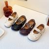 Весна 2025 новые туфли Doudou для девочек, одинарные туфли, модные, иностранные, на мягкой подошве, черные, корейская версия детских туфель-принцесс из маленькой кожи