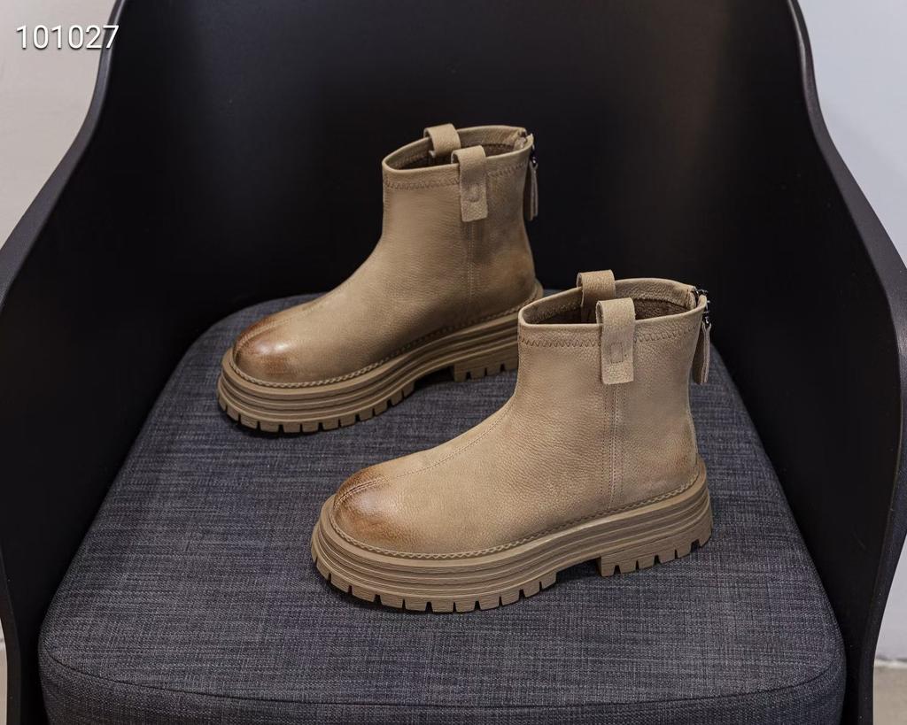 Retro British style thick-soled Martin boots for women's 2025 spring and autumn new models increase height and show thinness, versatile round head me