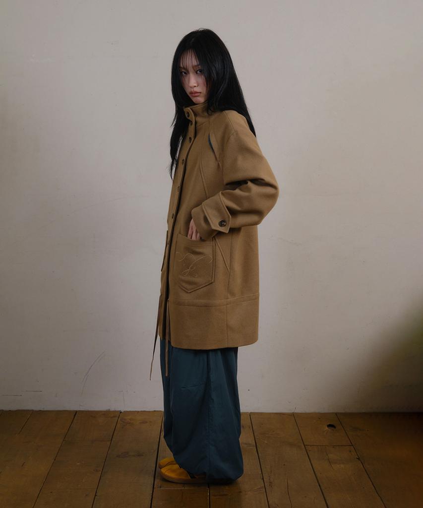 Reflective Room Nomad Half Coat (Camel)