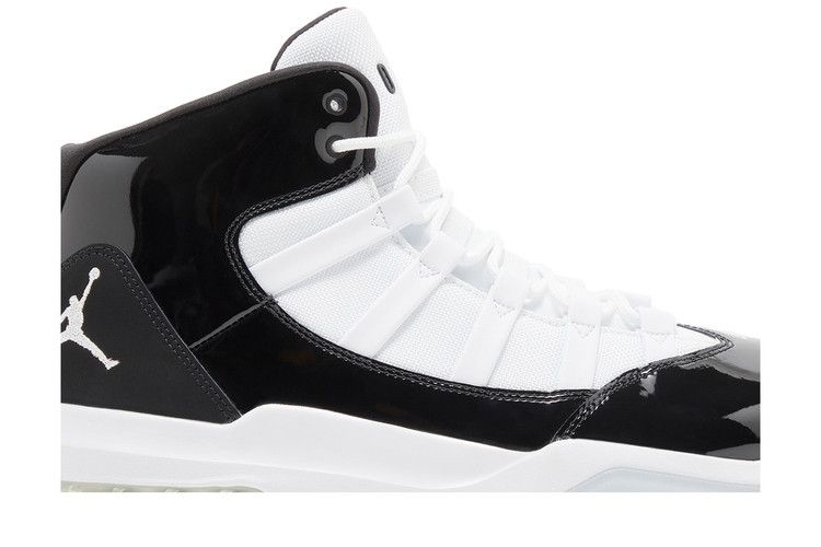Men's Sneakers Jordan Max Aura Black White Black/White-White