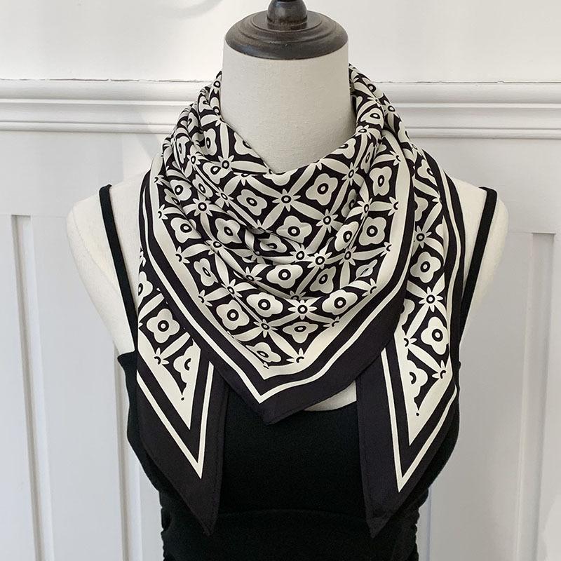 Silk Scarf High-end New Summer Multi-purpose Scarf Shawl Versatile Decorative Scarf Headscarf Triangle Scarf Waist