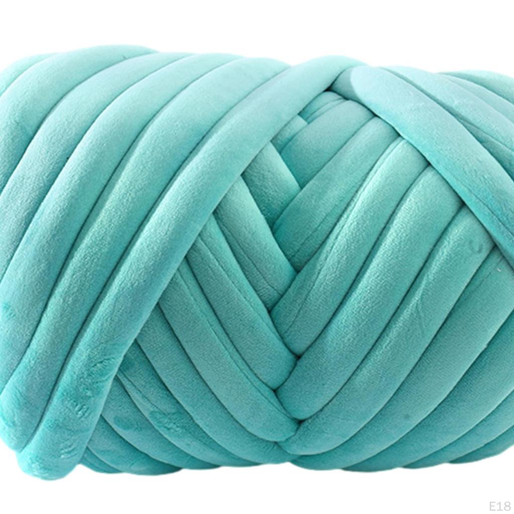 Chunky Yarn for Oversized Knitting Projects