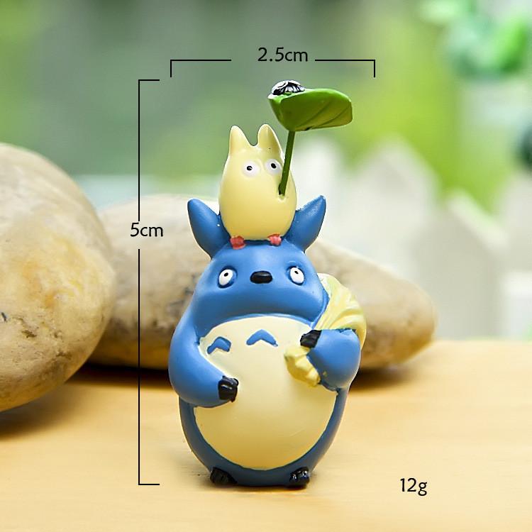 Kawaii Resin My Neighbor Totoro Model With Bus And Leaf Design For Home Decor