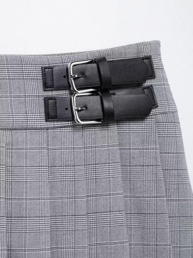 2025 Spring Women's European & American Style Versatile Plaid Pleated Skort