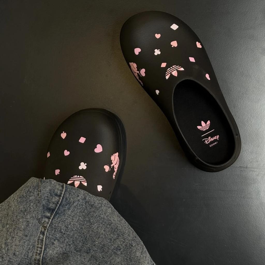 adidas Originals × Disney Adifom Stan Mule Удобные Универсальные Туфли-Клоги Кота Чешира Женская Обувь Черный KH5901
