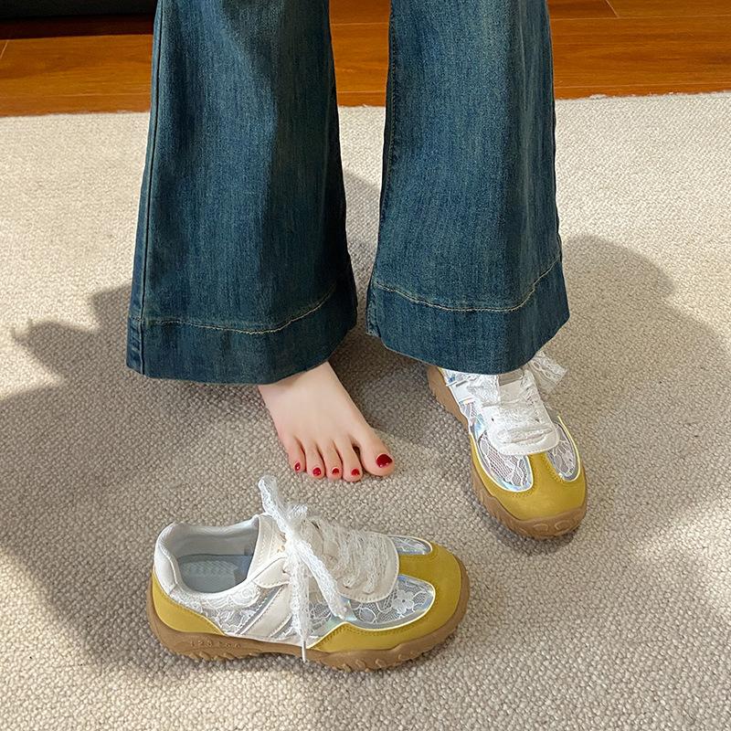 Soft leather mesh German training shoes women's 2025 new spring and summer breathable casual board shoes versatile pregnant women Forrest Gump white