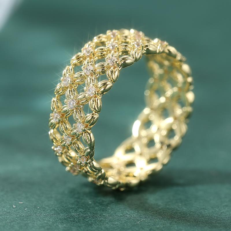 Classic Inlaid White CZ Women's Ring Vintage Gold Color Hand Carving Flower Daily Wear Party Jewelry Anniversary Gift