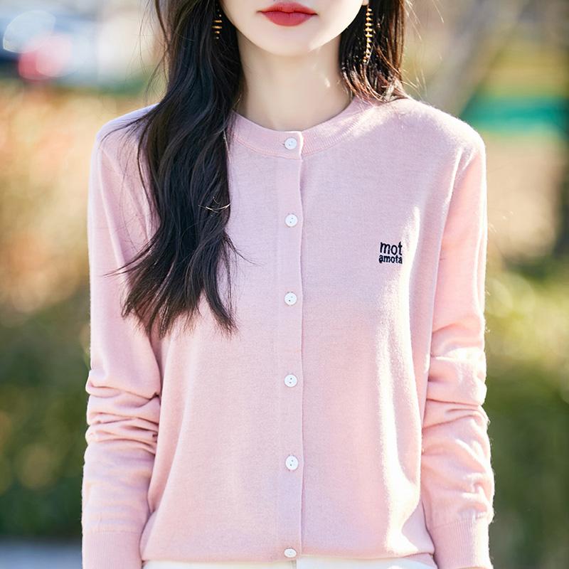 Женский легкий кардиган из 50% шерсти и 50% шелка Mulberry — универсальный трикотаж на все 4 сезона для комфорта и стиля в любое время года