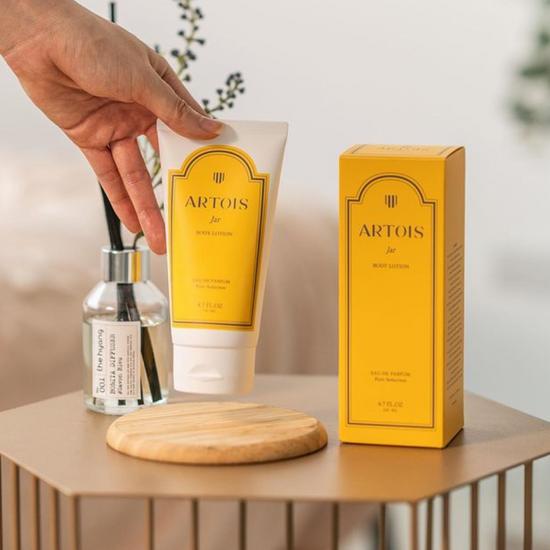 ARTOIS Баночка Парфюмированный лосьон для тела 140 мл