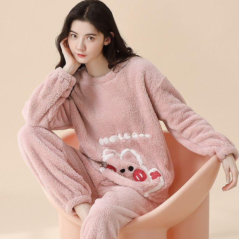 Мультяшные пижамные комплекты Осень-Зима 2025 для женщин, теплые, утолщенные пижамы, длинная одежда для сна, пижамы для девочек, домашняя одежда из кораллового флиса