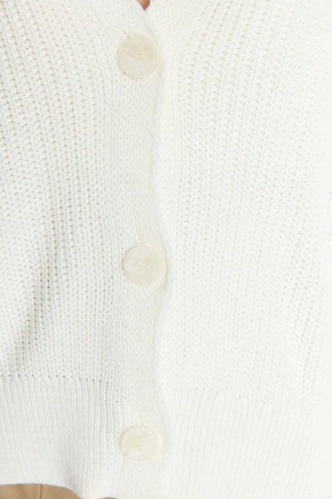 Women's Fashionable Stylish Cardigan Black Wide Fit V-Neck Knitwear Cardigan