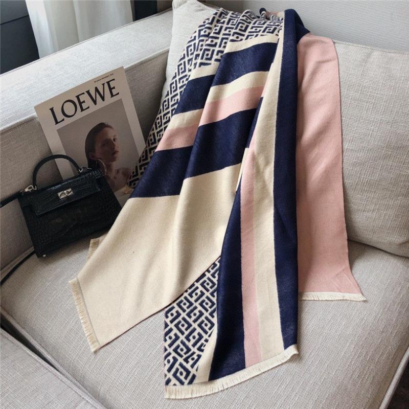 0G Thickened Version Retro Bird Scarf Women's Winter High-end Warm Scarf Imitation Cashmere Shawl