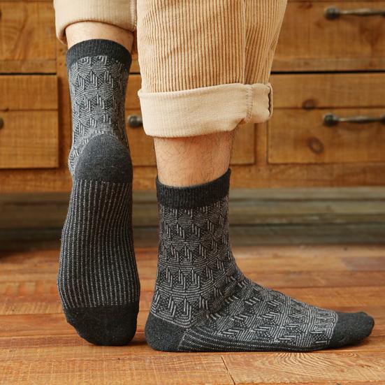 5 Pairs Men Winter Socks Mid-tube Thick Thermal Insulation Ethnic Style Home Bedroom Wear Floor Socks Colorblock Anti-slip Knitted Daily Wear Socks