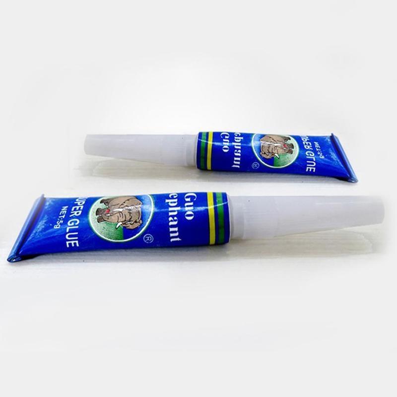 Моментальный цианокрилатный клей-гель для ремонта аквариума.