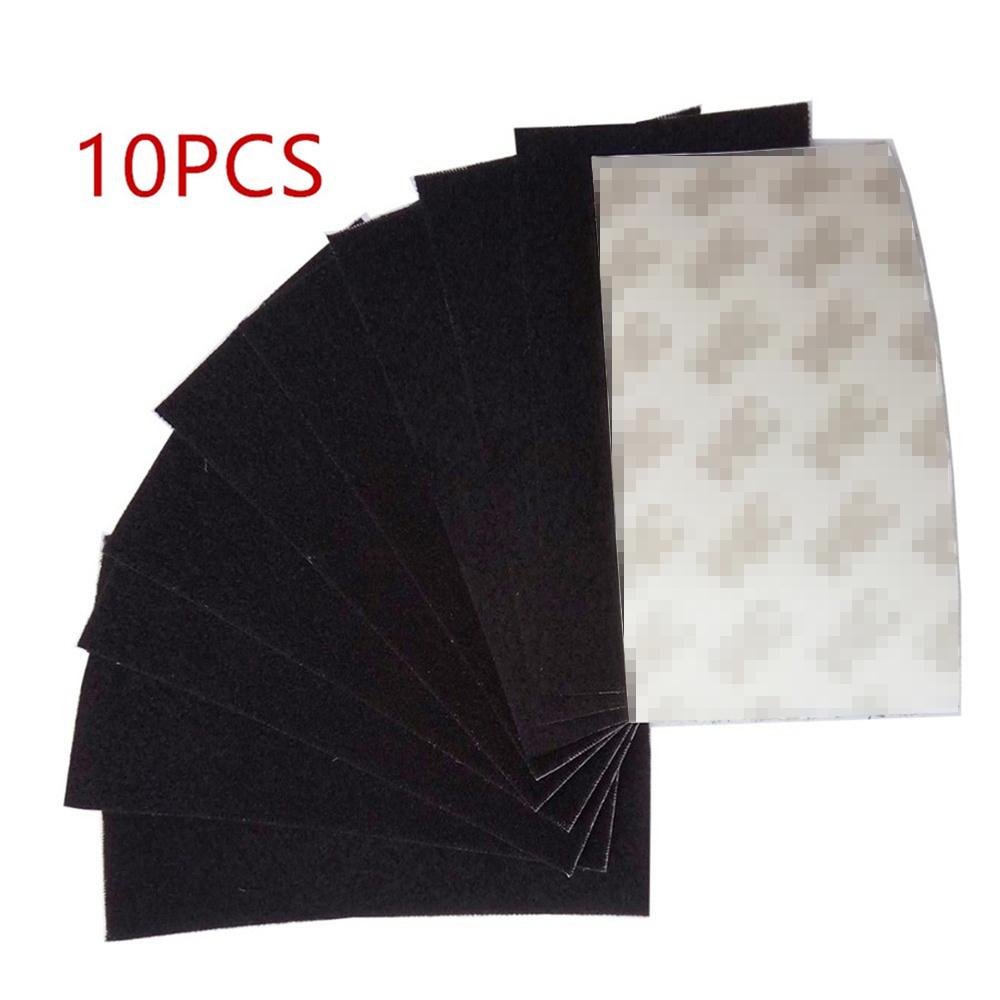 Инструменты для установки виниловой пленки для оклейки автомобиля включают пластиковый ракель, запасной фетр, режущий инструмент