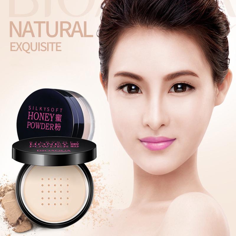 Soft and Silky Loose Powder Natural Radiance Loose Powder Concealer Light and Delicate Make-up Powder Makeup