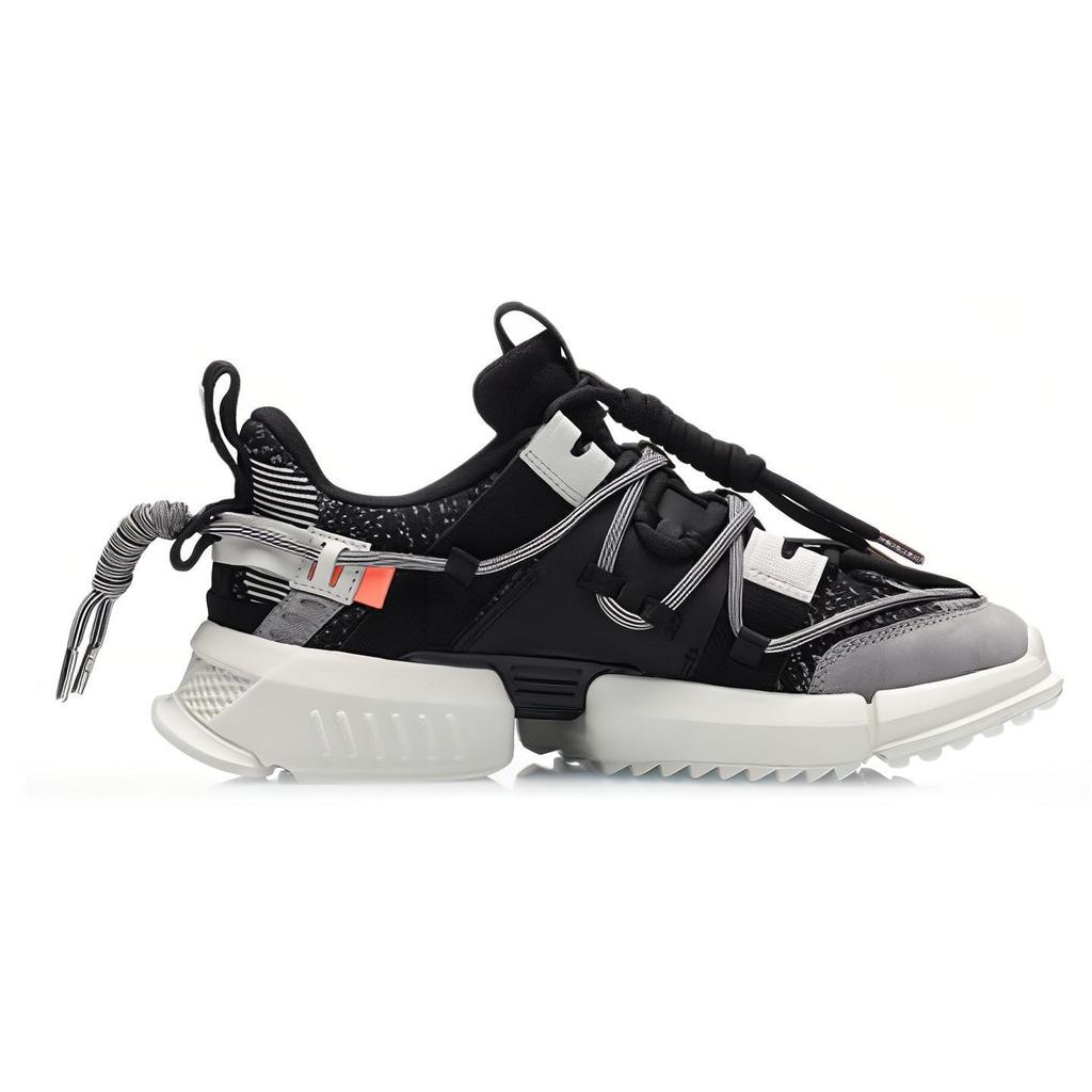 Женские низкие кроссовки Li Ning Chunky Черно-белые AGLP088-3
