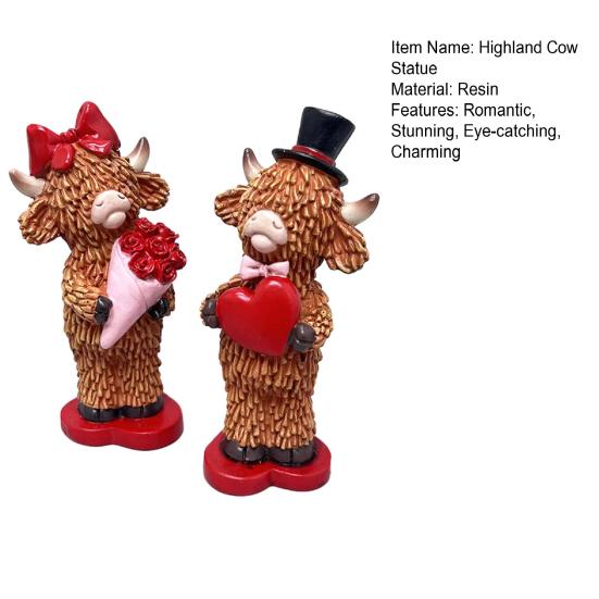 2 Pcs Valentine's Day Highland Cow Figurine Cute Love Scottish Cow Statue with Roses And Heart Romantic Farmhouse Tabletop Decoration