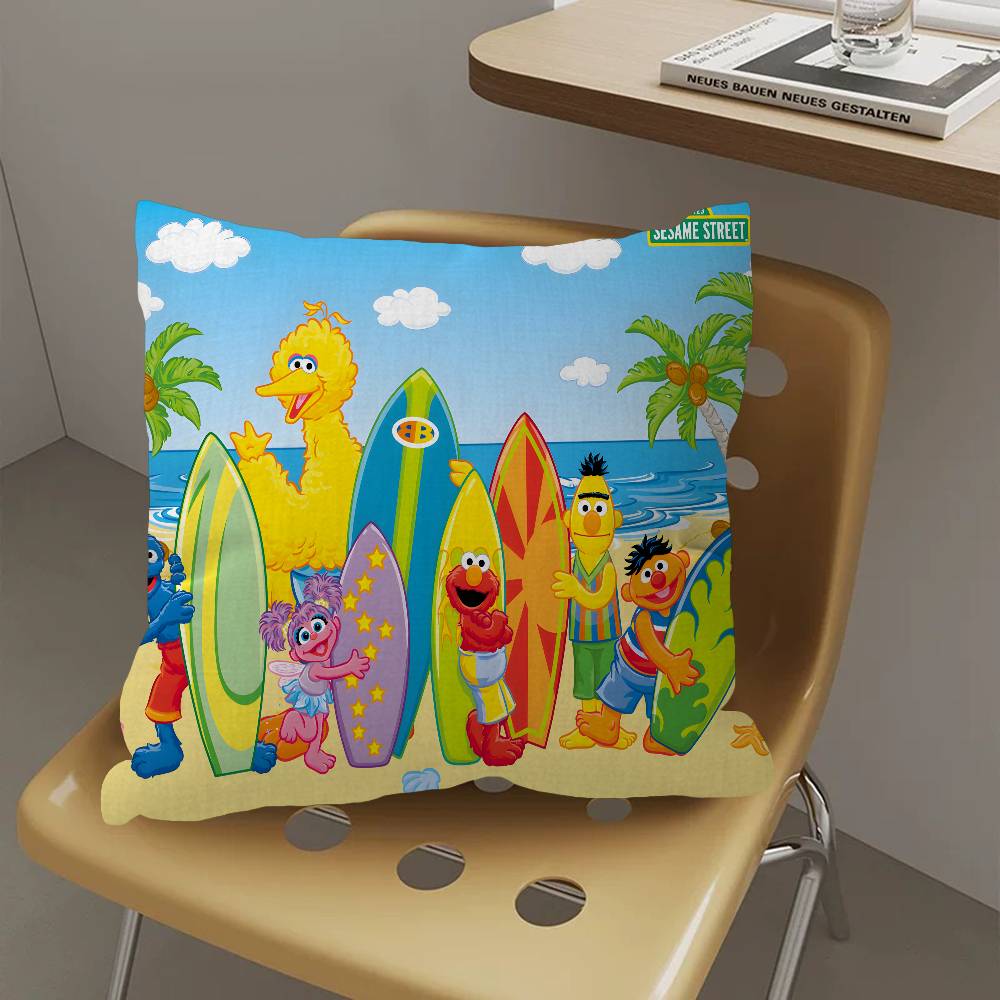 Sesame Street Cartoon Maple Design Cushion Cover Happy Autumn Harvest Decor Holiday Decorati Pillow Cover