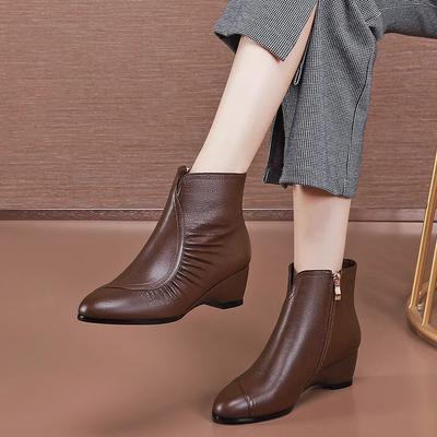 Короткие ботинки на мягкой подошве и танкетке с боковой молнией, детские, весна-осень 2025, новые, на среднем каблуке, с круглым носком, бархатные, материнские ботинки