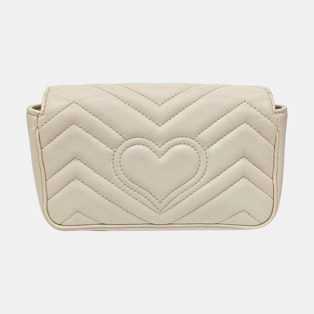 [Pre-Owned] GG Marmont Gold Logo Distressed Quilted Leather Mini Crossbody Bag - Good #9HPOZL
