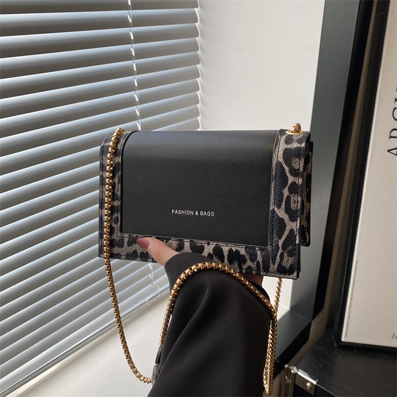 Модная маленькая квадратная сумка, осенняя простая модная сумка, сумка-мессенджер с леопардовым принтом, сумка через плечо с цепочкой