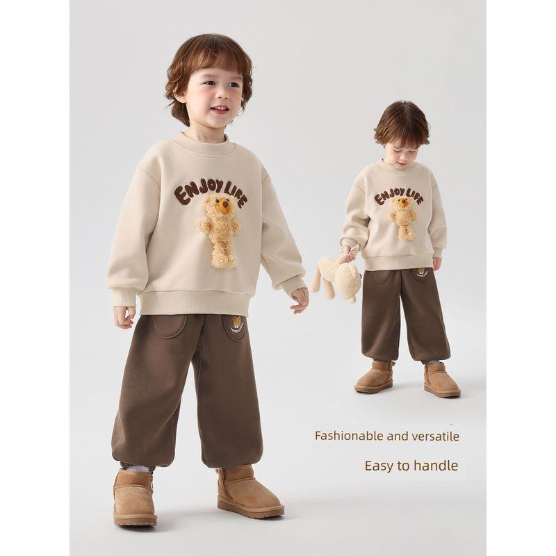 Right-Style European Boys' Fleece Sweatshirt with Half-High Collar, 3D Doll Sweatshirt, Winter Clothing for Toddlers, Thickened and Warm Trendy Top
