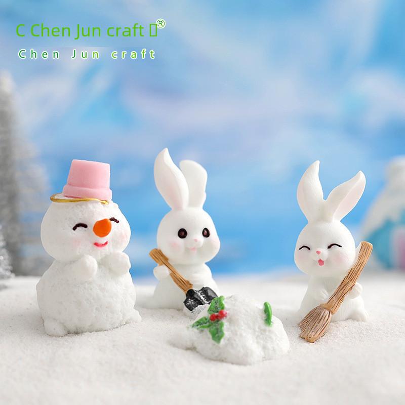 Delightful Resin Winter Snow Bunny Decor For Diy Miniature Wonderland