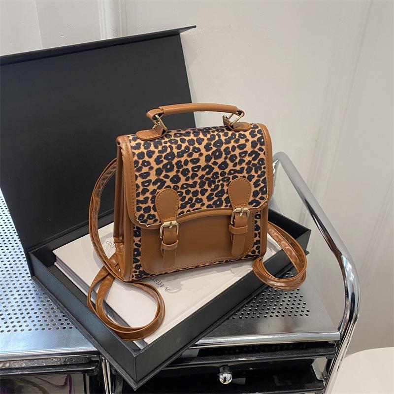 Нишевый дизайн трендовый рюкзак с леопардовым принтом новая мода повседневный портативный на плечо сумка-мессенджер рюкзак