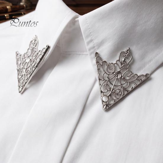 Women Collar Clip 1 Pair Vintage Shirt Clip, Hollow-Out Decoration Alloy Suit Triangle Brooch Pin for Men Metal