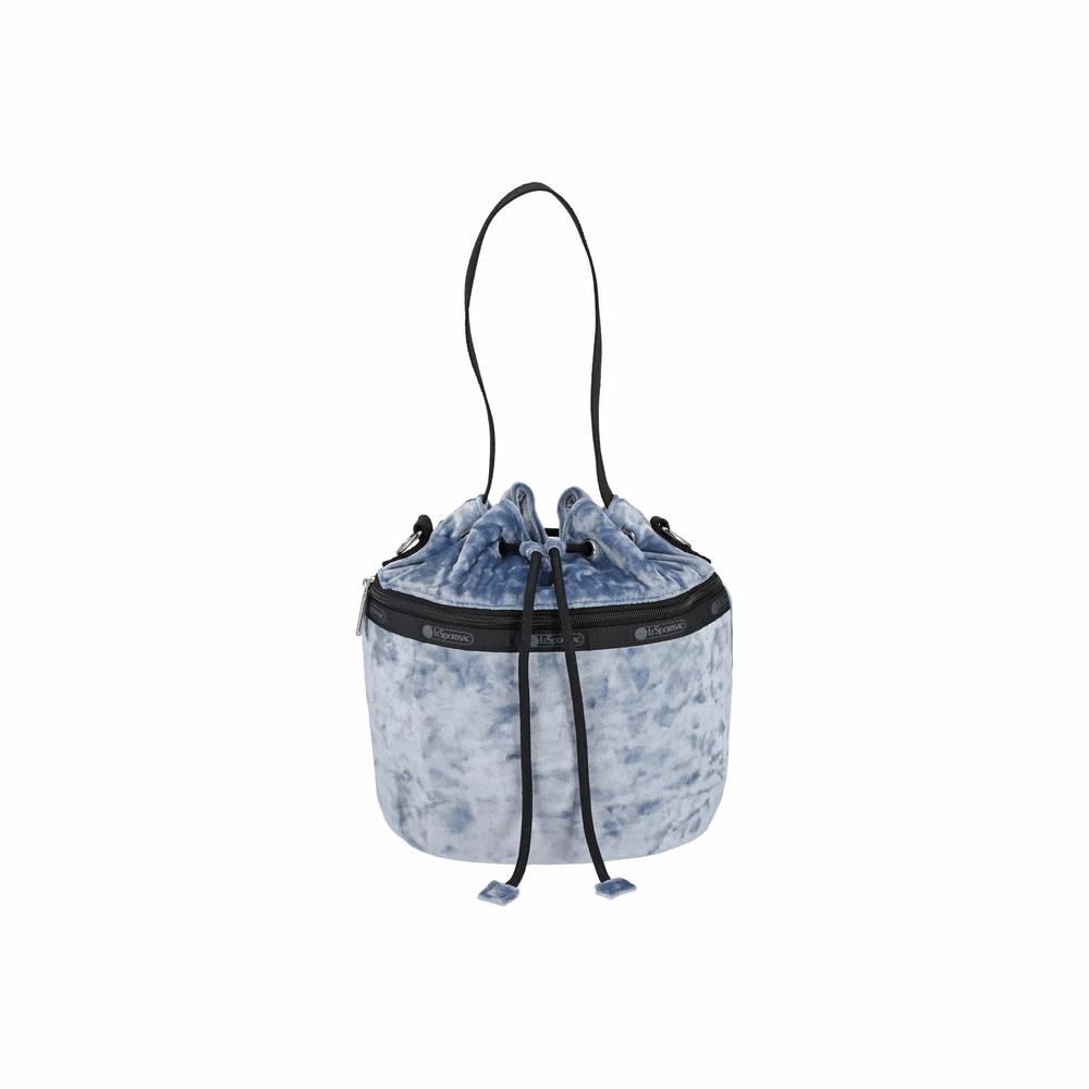 Lesportsac Велюровая синяя сумка-мешок на завязках [3870.M246]