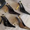 24 ранняя весна маленькие золотые босоножки с перемычкой, с мелким вырезом, квадратным носком, из лакированной кожи, с открытой боковой частью, на супервысоком каблуке, с металлической пряжкой, с острым носком, модные женские
