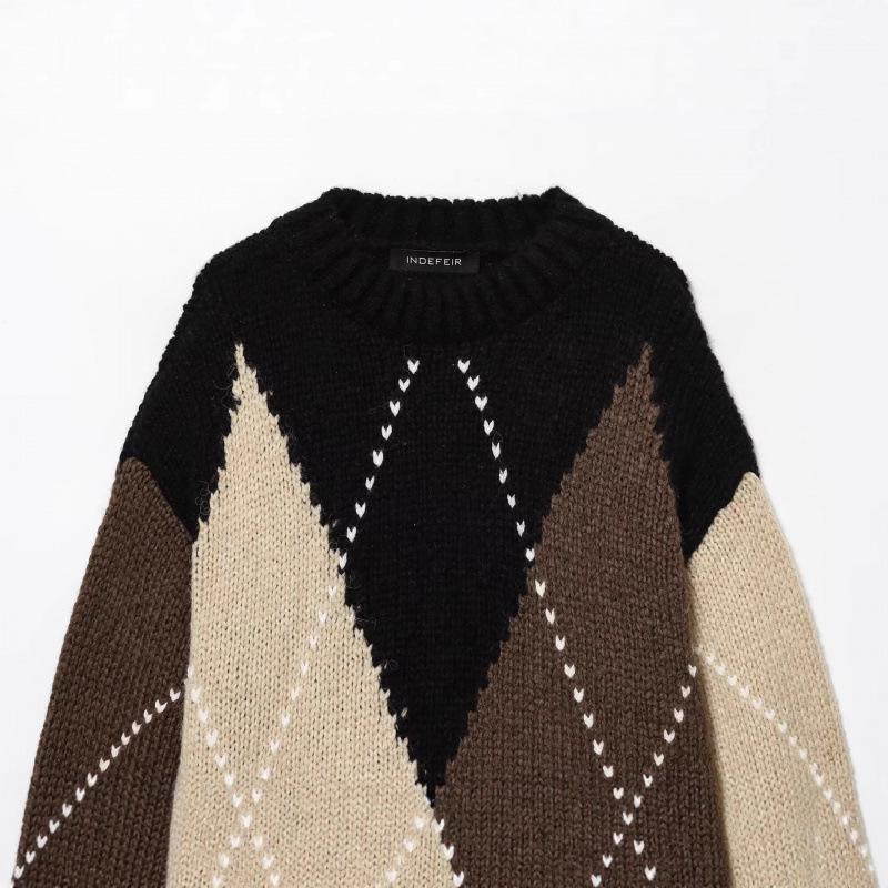 European Plaid Color Block Round Neck Sweater - Lazy Style