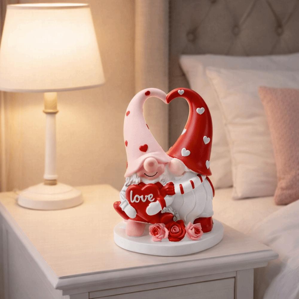 Romantic Heart Dwarf Figurine Resin Heart Ornament Valentine's Day Decor Anniversary