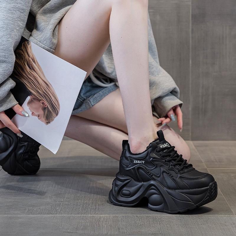Кожаные туфли на платформе в стиле "dad shoes" осенне-зимние новинки, бархатные, чтобы визуально уменьшить стопу и увеличить рост, повседневные спортивные туфли