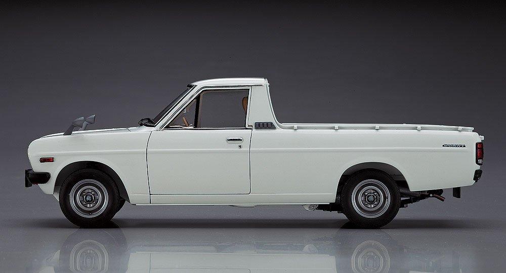 Hasegawa Nissan Sunny Truck GB121 Long Body Deluxe Пластиковая модель HC20 1/24