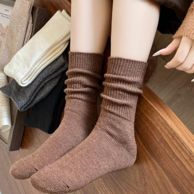 Winter Thickened Wool Socks, Solid Color Soft and Warm Mid-calf Socks, Women's Cold-resistant Snow Socks, Cashmere Pile Long Socks