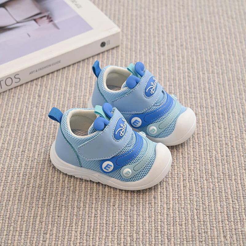 2025 весна и осень детские туфли для мальчика-одноклассника, мультяшные туфли для малышей, нескользящие, дышащая сетка, мягкая подошва, детские туфли 2025
