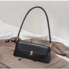 2023 Summer Fashion Women's Versatile Large-Capacity Baguette Shoulder Bag