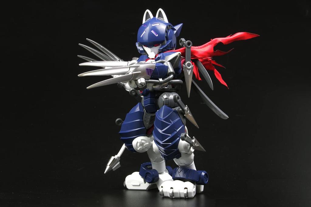 PLATZ XIAOT Ultra High Mobility Armor Cat Ninja C.A.T-01 Shadow 1/60 Scale Pre-Colored Plastic Model Kit XIA1