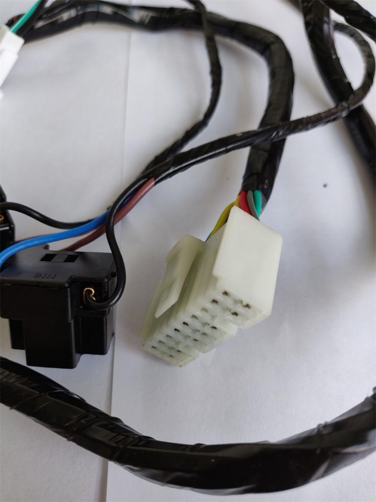 Жгут проводов фары в сборе для Suzuki GSXR600/ 750 04-05 36620-29G30